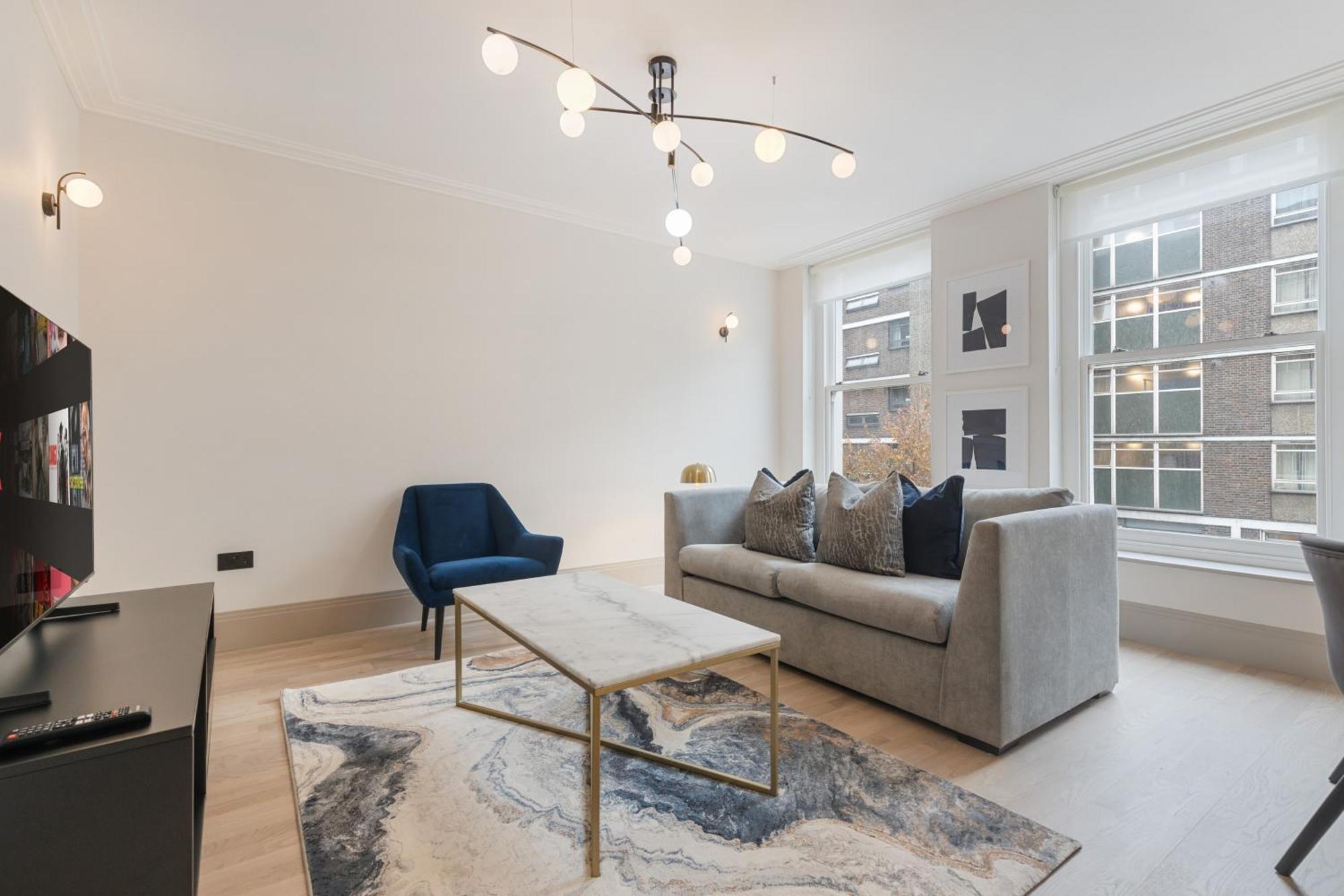 1bed 1bath 4ppl - 1min Russel Square Tube London