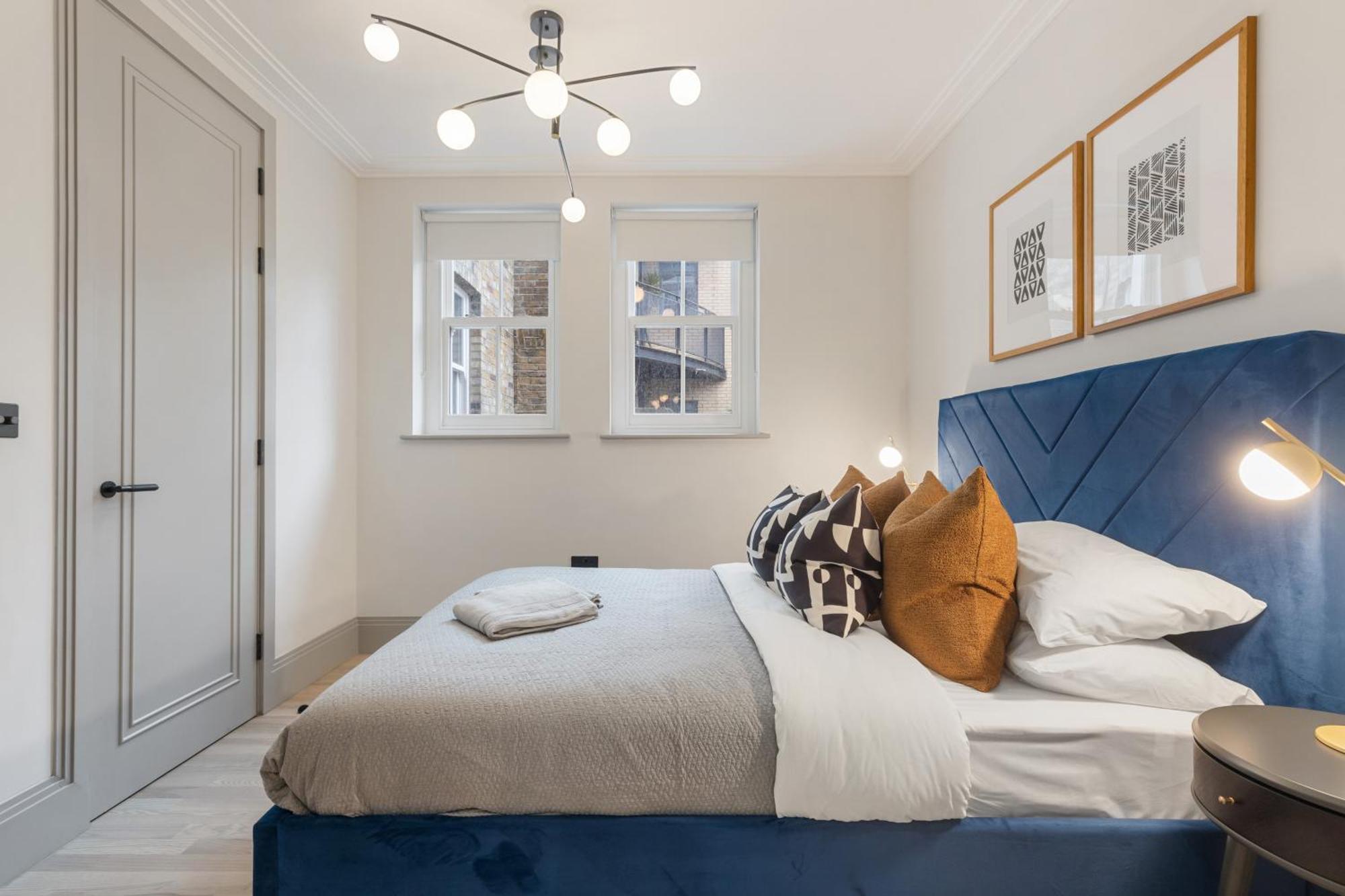 1bed 1bath 4ppl - 1min Russel Square Tube * London