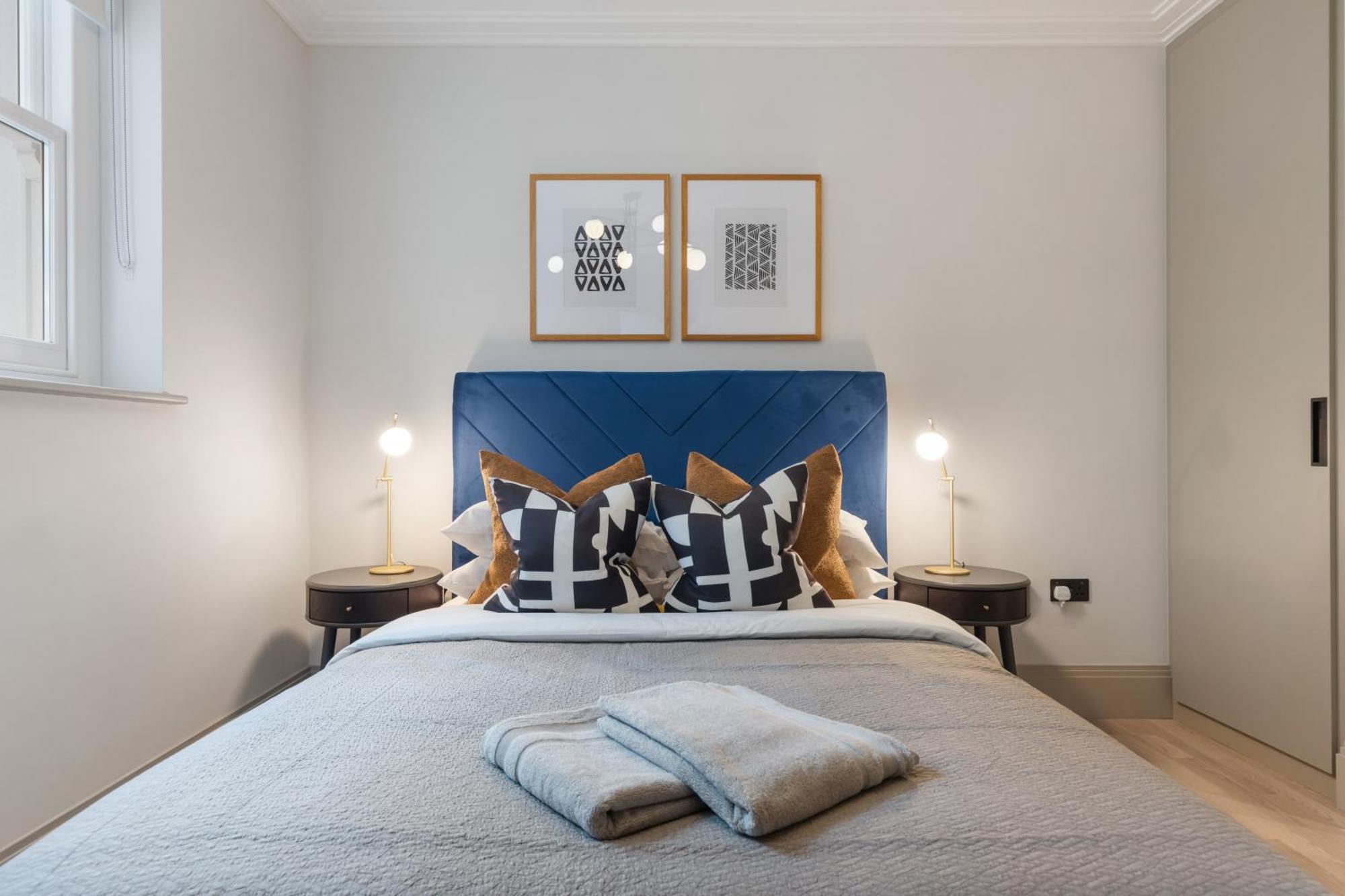 1bed 1bath 4ppl - 1min Russel Square Tube * London