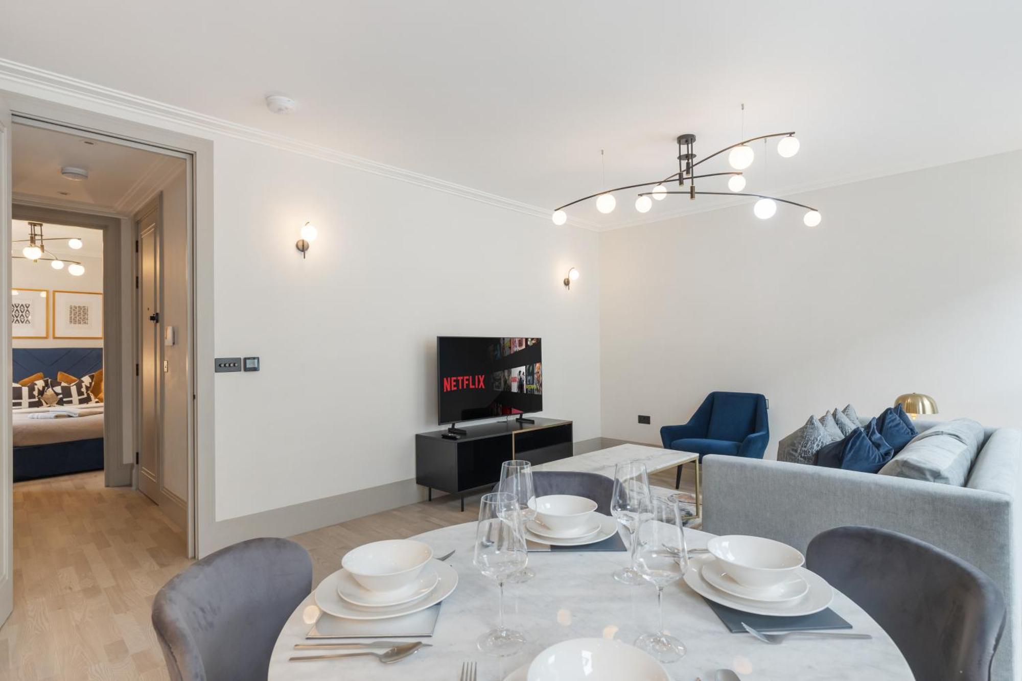 1bed 1bath 4ppl - 1min Russel Square Tube London